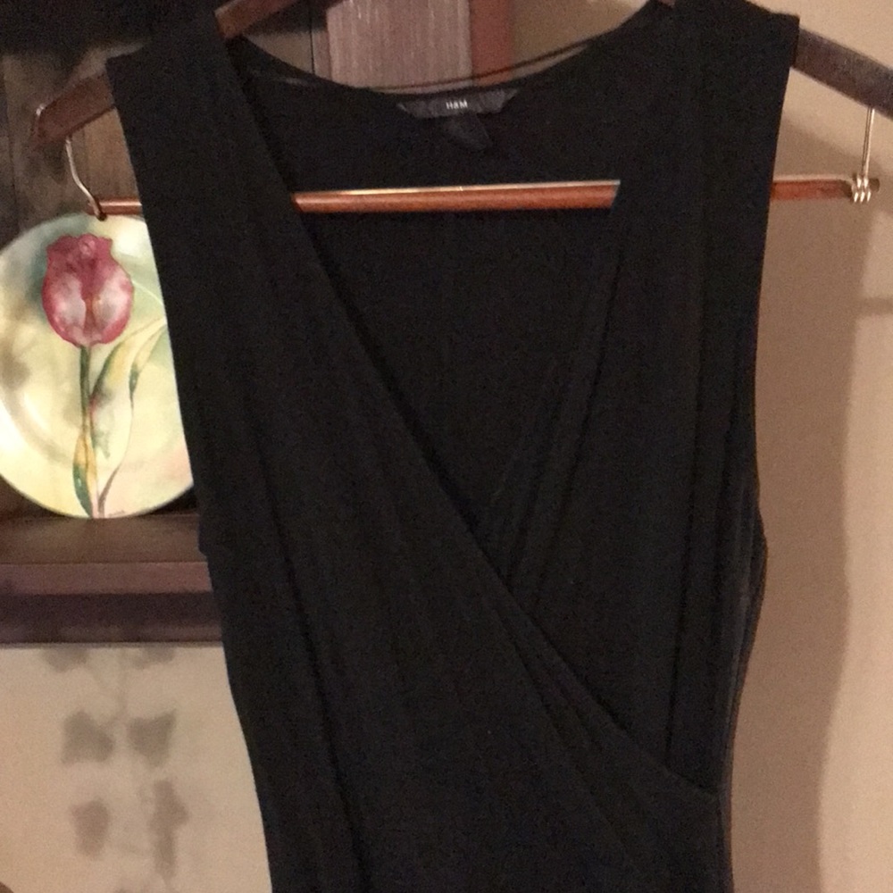 LAST CHANCE! Donating on 4/20. Black midi dress